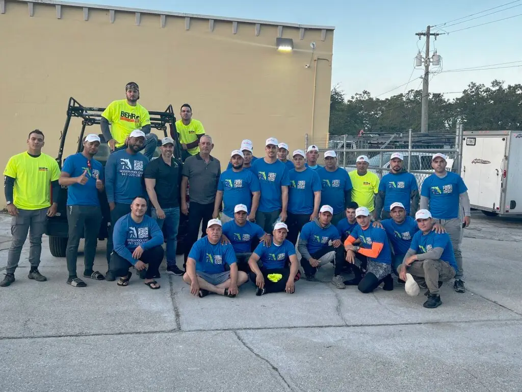 Modern Pool Cage workers